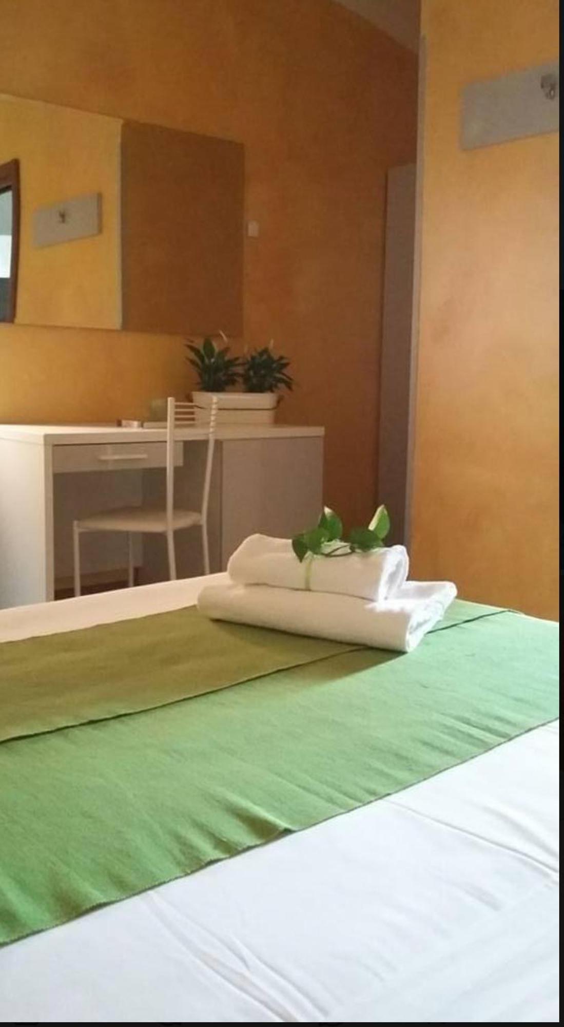 Sabrina Airport Bed & Breakfast Fiumicino Luaran gambar